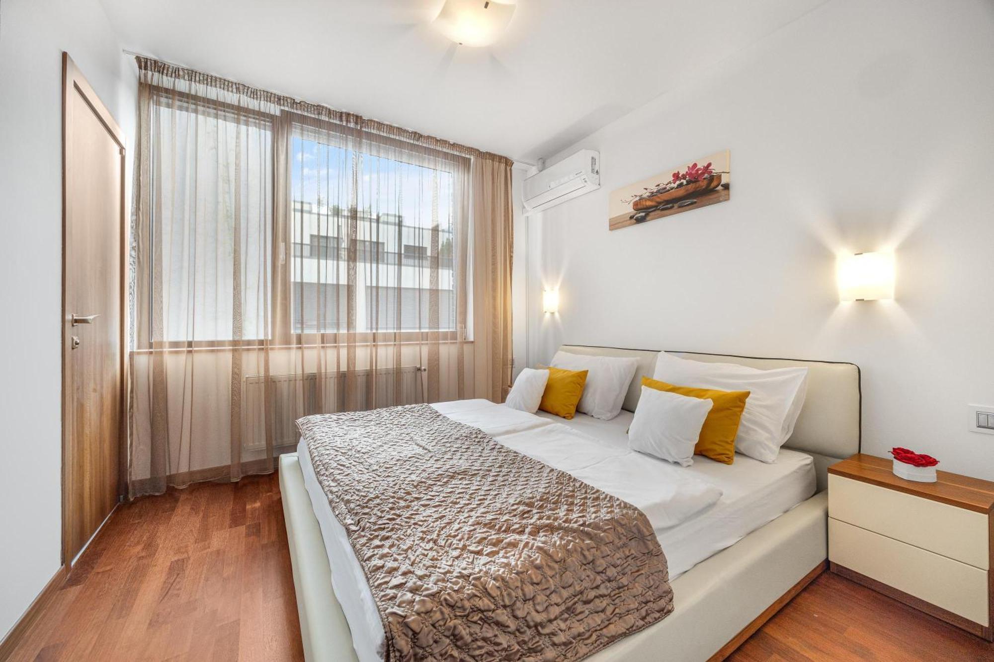 Revon Business Apartment 50 Dunajska Bratislava Exterior photo